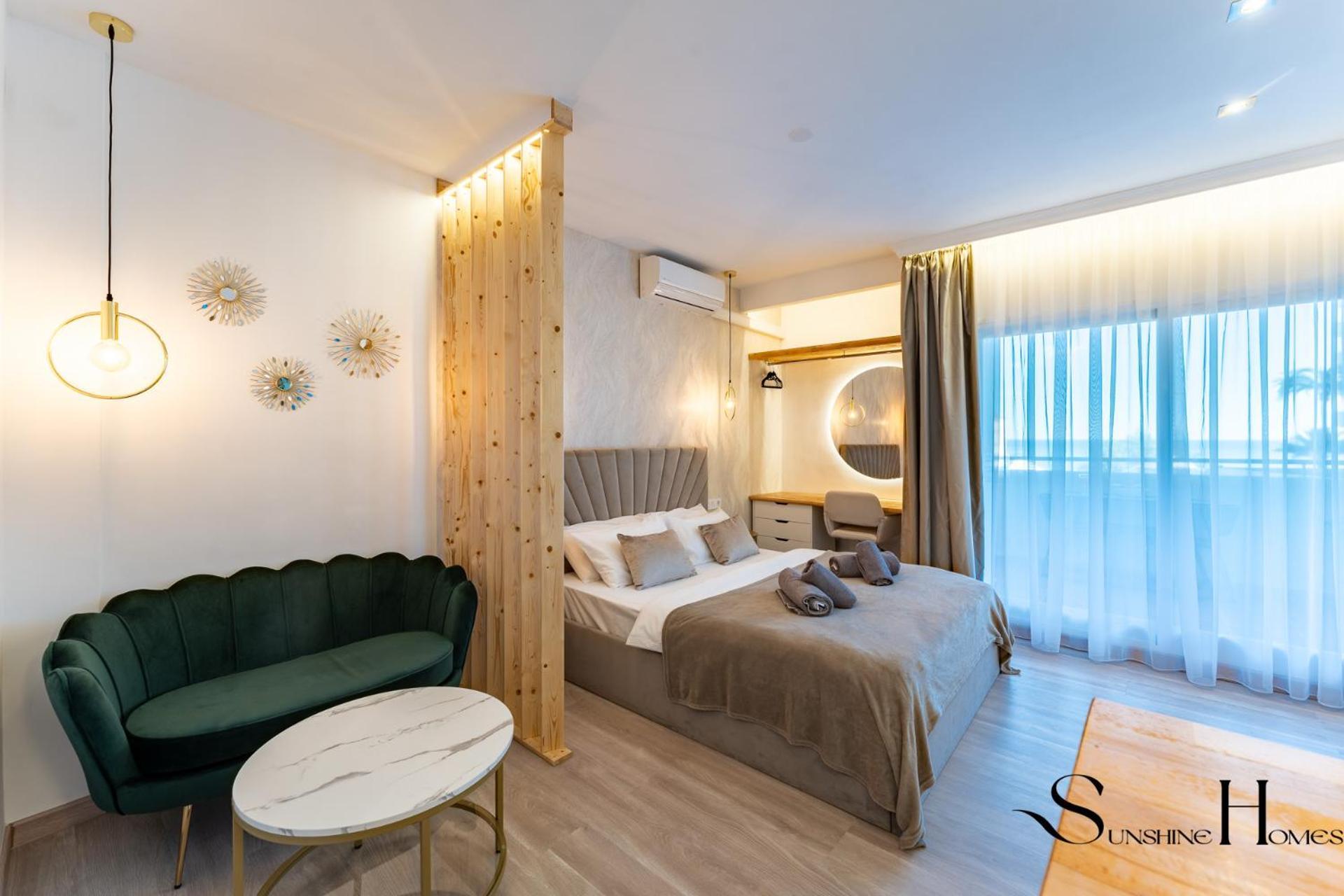 Seaview Beachfront Studio With Aqua Park & Balcony Бенальмадена Екстер'єр фото